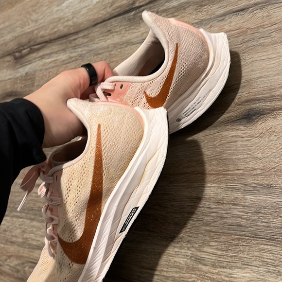 Nike zoom Pegasus 36 in pink women’s size 7 - Picture 4 of 4